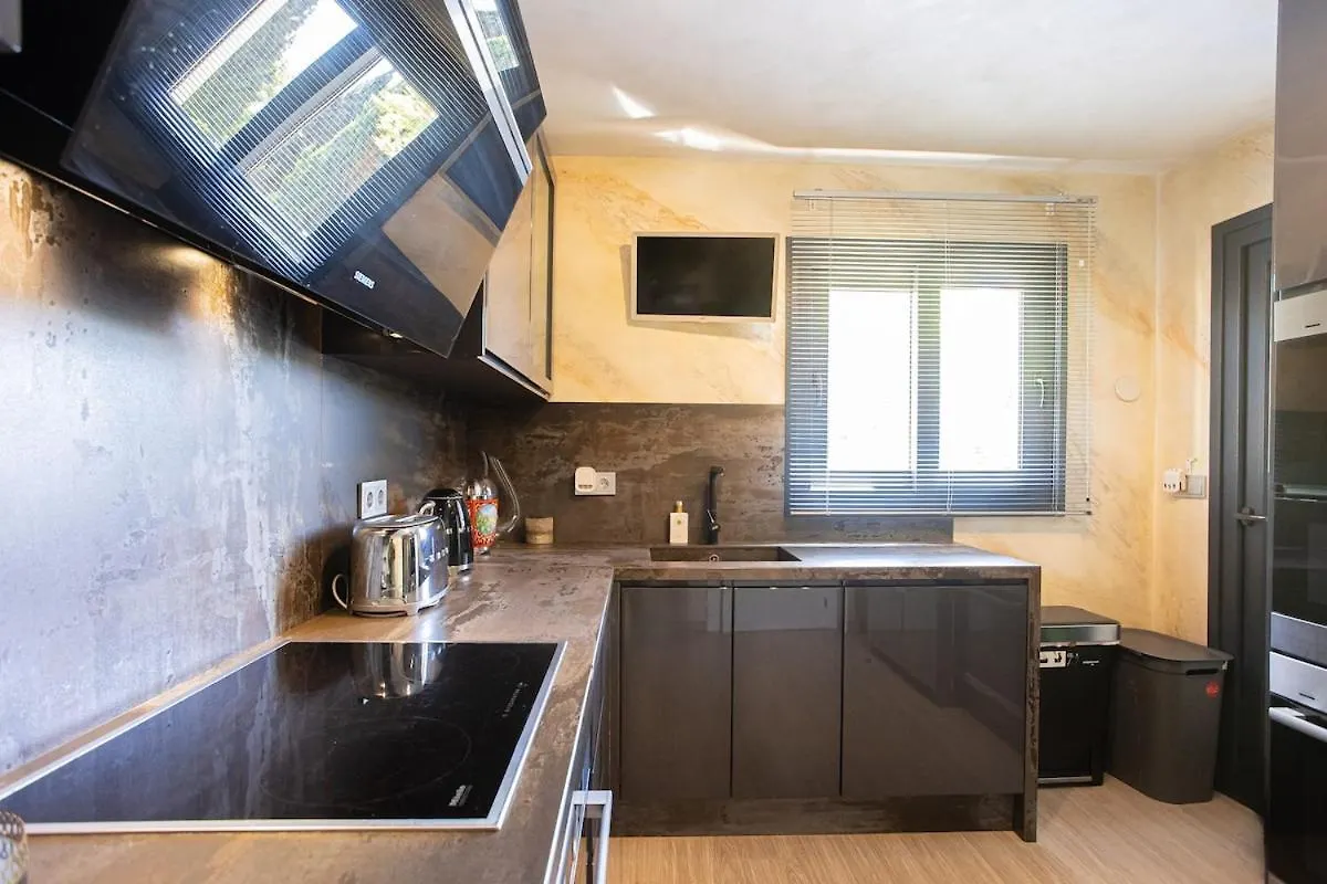 Апартаменты Villa Padierna Luxury House Эстепона